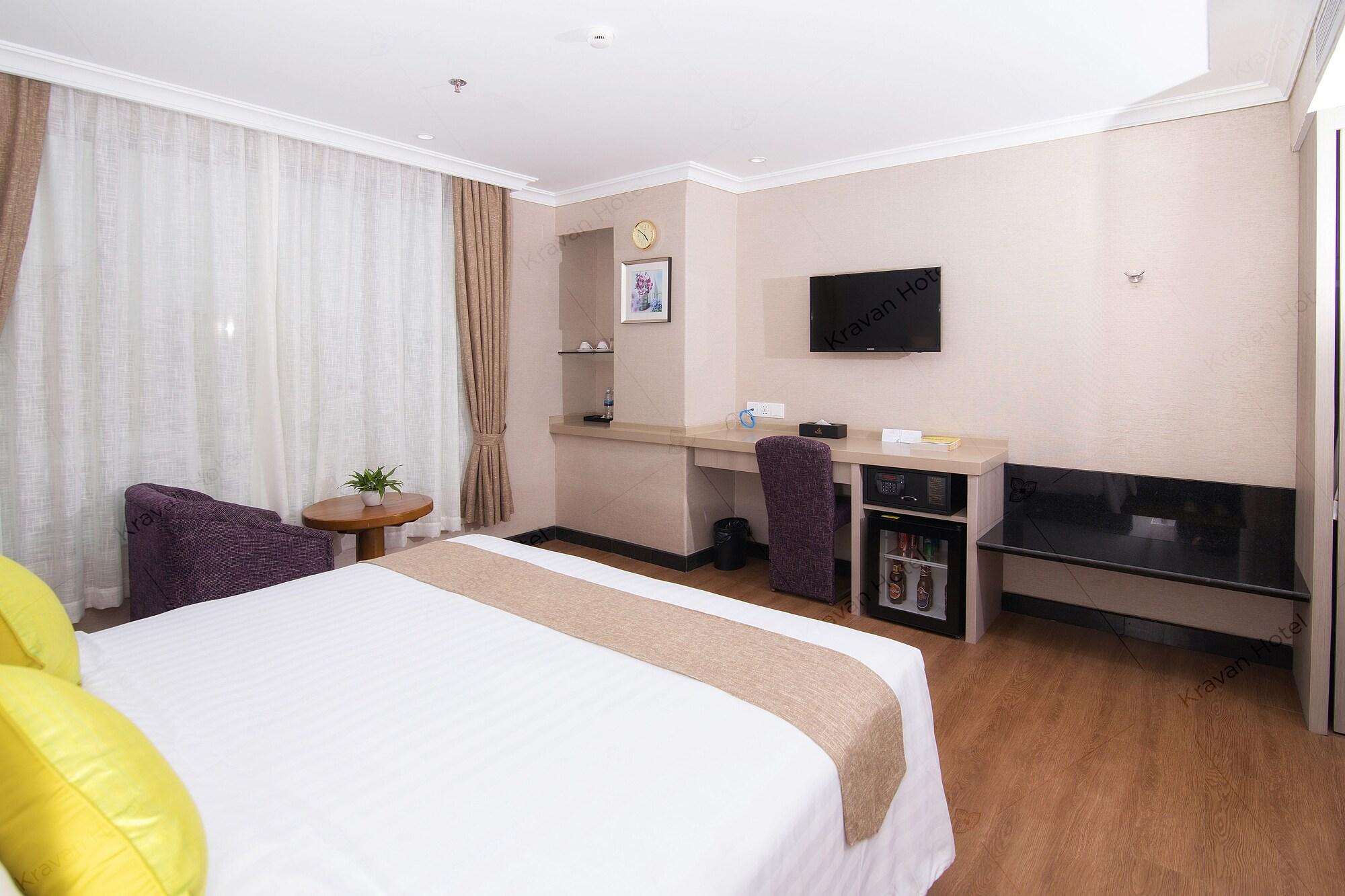 Kravan Hotel Phnom Penh Bagian luar foto