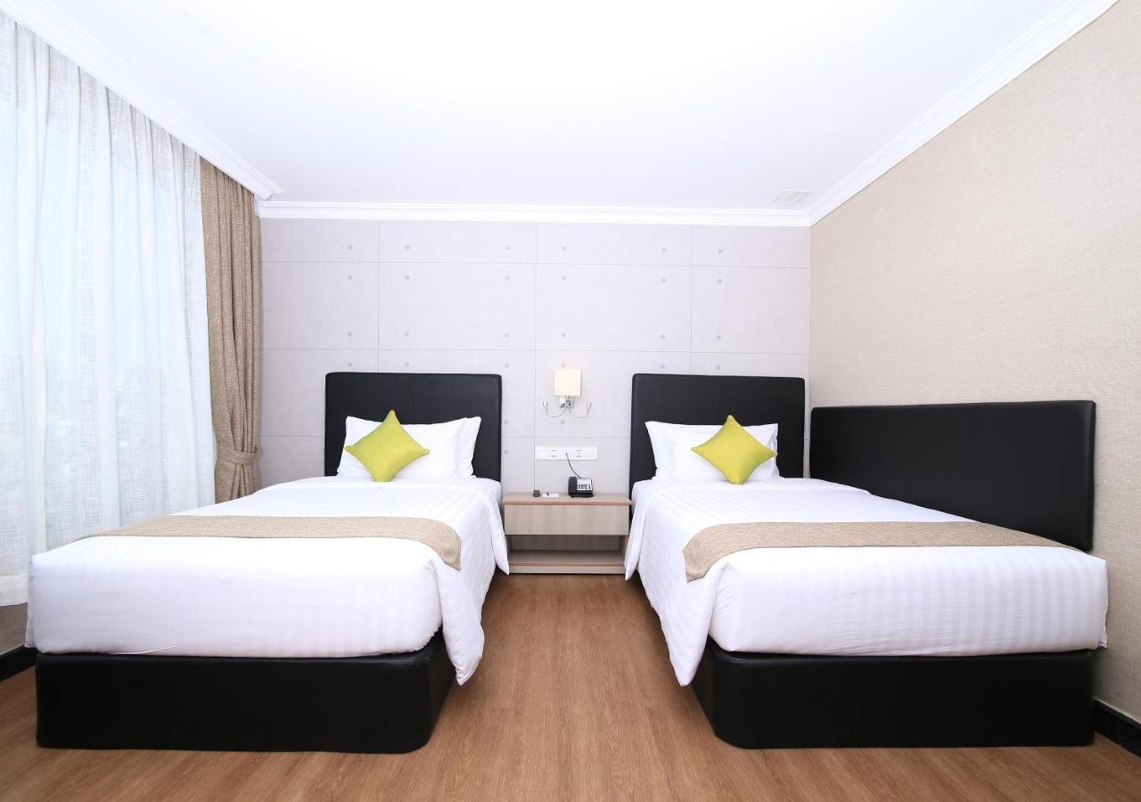 Kravan Hotel Phnom Penh Bagian luar foto
